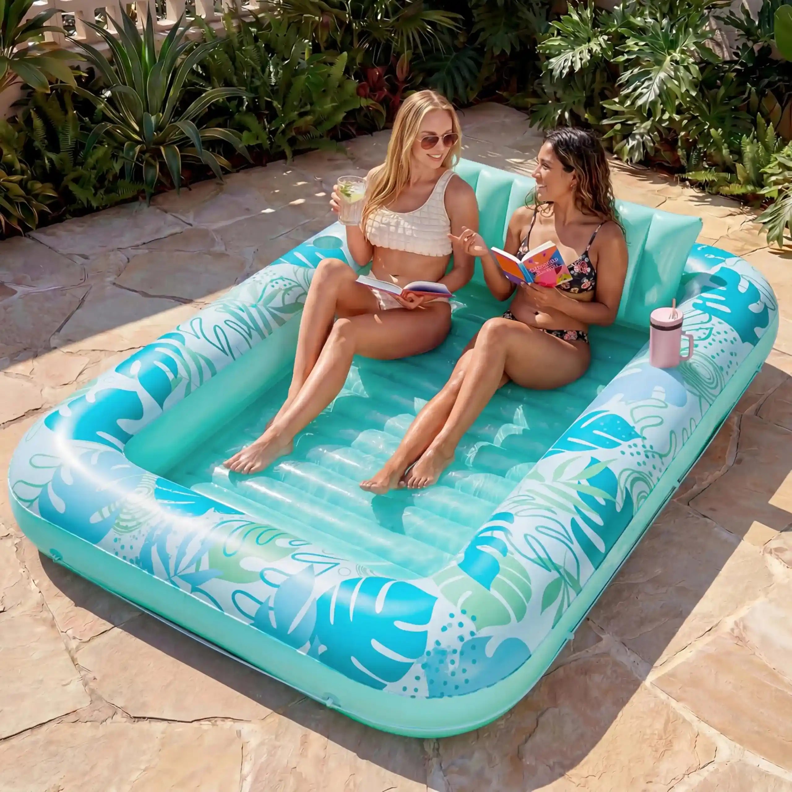 Inflatable Pool Loungers/Floats: 70“ x 46” and 85“ x 57”